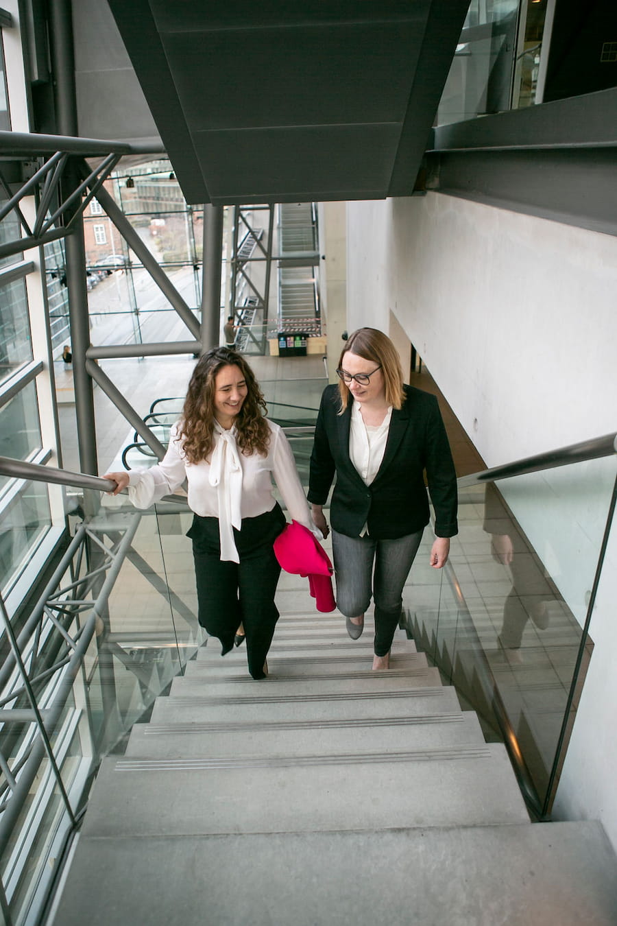 blog-billede-pladsholder Lene og Randi på vej til lederudvikling på øverste etage